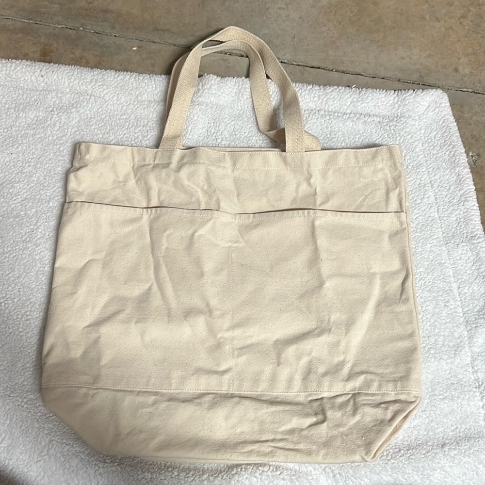 tan tote bag